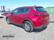 2023 Mazda CX-5 S Select z VIN JM3KFBBM1P0219263, wystawiony jako IAAI lot #43061540 z przebiegiem 10 019 mil mil oraz . Historia ofert i sprzedaży dostępna na DreamBid. Obrazek 3.