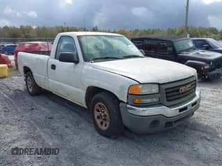 2005 GMC Sierra 1500 Work Truck with VIN 1GTEC14X25Z259554, listed as a IAAI auction lot 41767027 with Not provided miles and . Bid and sale history available at DreamBid. Image 1.