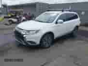 2020 Mitsubishi Outlander ES с VIN JA4AZ3A32LZ003688, выставлен на аукционе IAAI как лот 43371741 с пробегом 51 186 миль миль и . История ставок и продаж доступна на DreamBid. Изображение 18.