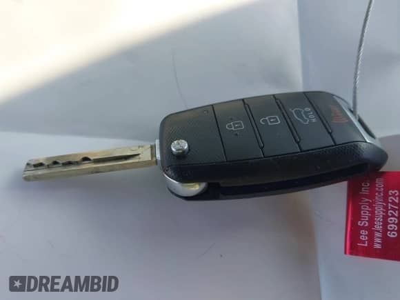 2016 Kia Sorento LX with VIN 5XYPG4A34GG041505, listed as a IAAI auction lot 42820916 with 211,799 mi miles and . Bid and sale history available at DreamBid. Image 11.