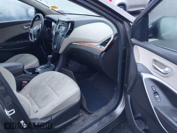 2013 Hyundai Santa Fe Sport с VIN 5XYZUDLA1DG012889, выставлен на аукционе IAAI как лот 43454462 с пробегом 195 058 миль миль и . История ставок и продаж доступна на DreamBid. Изображение 5.