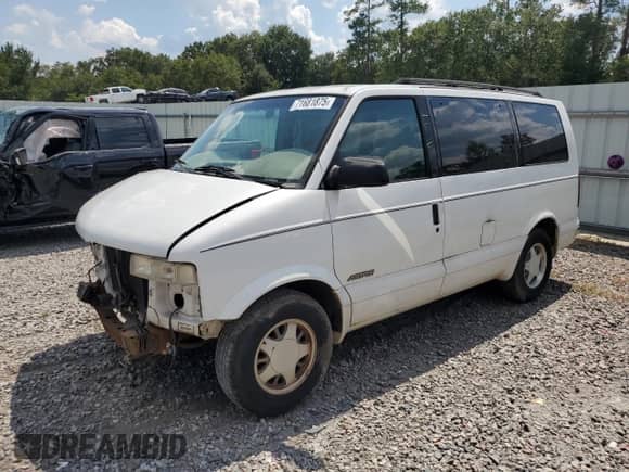 2000 Chevrolet Astro с VIN 1GNDM19W7YB211688, выставлен на аукционе Copart как лот 71681875 с пробегом 153 902 миль миль и Списание • Salvage title. История ставок и продаж доступна на DreamBid. Изображение 1.