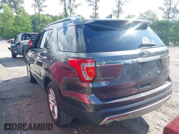 2017 Ford Explorer Limited z VIN 1FM5K7F82HGC02651, wystawiony jako IAAI lot #42257873 z przebiegiem 112 111 mil mil oraz . Historia ofert i sprzedaży dostępna na DreamBid. Obrazek 14.