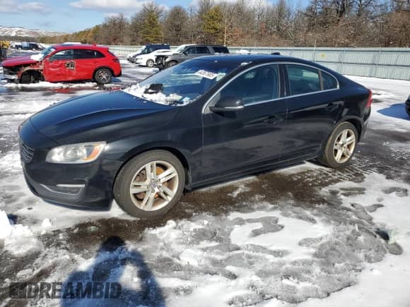 2015 Volvo S60 T5 Premier Plus с VIN YV1612TC8F1309981, выставлен на аукционе Copart как лот 44367905 с пробегом 144 699 миль миль и Чистый • Clean title. История ставок и продаж доступна на DreamBid. Изображение 1.