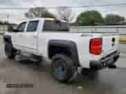 2018 Chevrolet Silverado 2500HD LTZ z VIN 1GC1KWEG4JF208534, wystawiony jako Copart lot #85362345 z przebiegiem 104 051 mil mil oraz Szkoda całkowita • Salvage title. Historia ofert i sprzedaży dostępna na DreamBid. Obrazek 2.