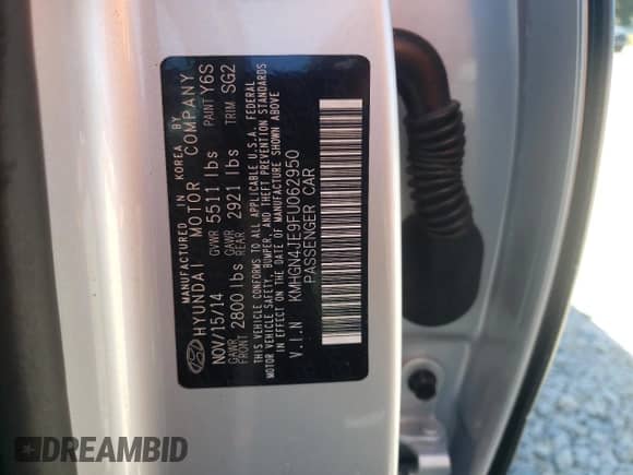 2015 Hyundai Genesis 3.8L with VIN KMHGN4JE9FU062950, listed as a Copart auction lot 86128805 with 113,742 mi miles and Salvage title. Bid and sale history available at DreamBid. Image 12.