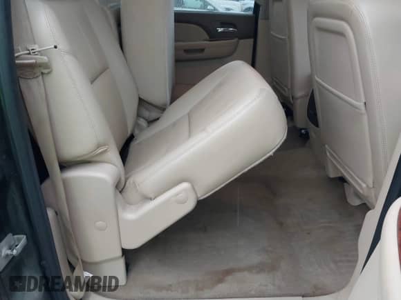 2013 GMC Sierra 1500 SLT с VIN 3GTP2WE70DG205210, выставлен на аукционе IAAI как лот 41107618 с пробегом 166 354 миль миль и . История ставок и продаж доступна на DreamBid. Изображение 8.