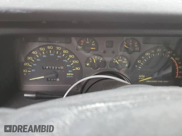 1991 Chevrolet Camaro с VIN 1G1FP23F0ML195936, выставлен на аукционе Copart как лот 84321164 с пробегом 141 229 миль миль и Чистый • Clean title. История ставок и продаж доступна на DreamBid. Изображение 9.