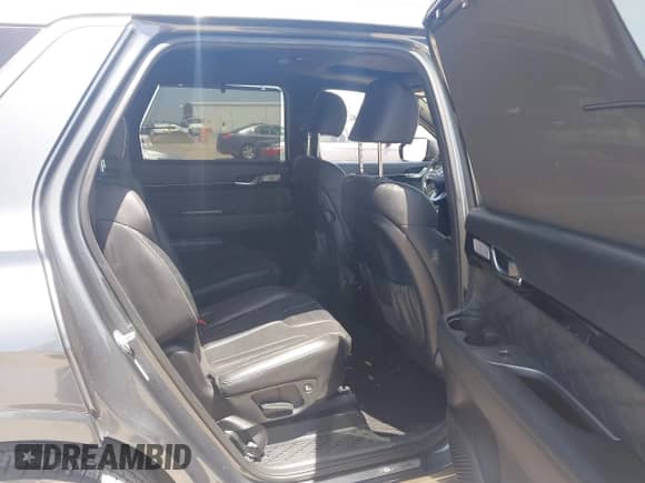 2022 Hyundai Palisade Calligraphy с VIN KM8R74HE8NU486823, выставлен на аукционе IAAI как лот 42776112 с пробегом 74 717 миль миль и . История ставок и продаж доступна на DreamBid. Изображение 8.