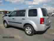 2015 Honda Pilot LX with VIN 5FNYF4H28FB040075, listed as a Copart auction lot 84813985 with 44,799 mi miles and Salvage title. Bid and sale history available at DreamBid. Image 2.