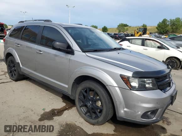2018 Dodge Journey SXT z VIN 3C4PDDBG9JT243976, wystawiony jako Copart lot #64134815 z przebiegiem 70 410 mil mil oraz Szkoda całkowita • Salvage title. Historia ofert i sprzedaży dostępna na DreamBid. Obrazek 4.