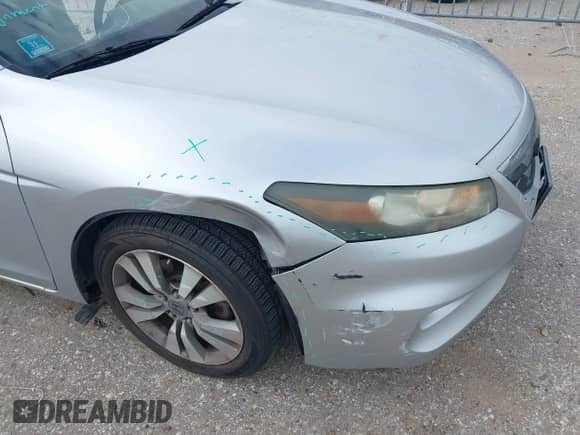 2011 Honda Accord EX with VIN 1HGCS1B79BA010533, listed as a IAAI auction lot 42673916 with 230,490 mi miles and . Bid and sale history available at DreamBid. Image 6.