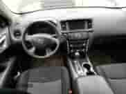 2019 Nissan Pathfinder Platinum с VIN 5N1DR2MM7KC577802, выставлен на аукционе Copart как лот 65421233 с пробегом 62 038 миль миль и . История ставок и продаж доступна на DreamBid. Изображение 8.