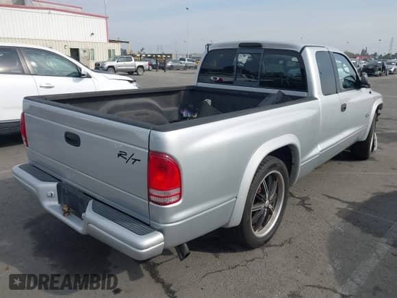 2002 Dodge Dakota с VIN 1B7GL32Z72S508184, выставлен на аукционе IAAI как лот 41478558 с пробегом 110 796 миль миль и . История ставок и продаж доступна на DreamBid. Изображение 4.