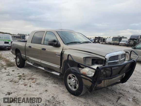 2007 Dodge RAM with VIN 3D3KS29C27G757300, listed as a Copart auction lot 82847354 with 188,774 mi miles and Salvage title. Bid and sale history available at DreamBid. Image 1.