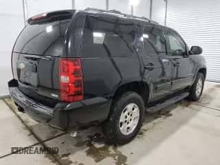 2008 Chevrolet Tahoe 1LT z VIN 1GNFC13078R134344, wystawiony jako Copart lot #81395955 z przebiegiem 125 022 mil mil oraz Czysty tytuł • Clean title. Historia ofert i sprzedaży dostępna na DreamBid. Obrazek 3.