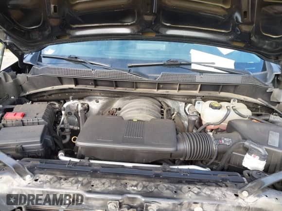 2020 Chevrolet Silverado 1500 Custom Trail Boss z VIN 1GCPYCEF5LZ368941, wystawiony jako IAAI lot #43214611 z przebiegiem 73 653 mil mil oraz . Historia ofert i sprzedaży dostępna na DreamBid. Obrazek 10.