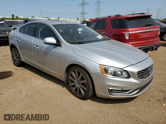 2014 Volvo S60 T6 with VIN YV1902FH4E2279443, listed as a Copart auction lot 69675964 with 88,993 mi miles and Salvage title. Bid and sale history available at DreamBid. Image 4.
