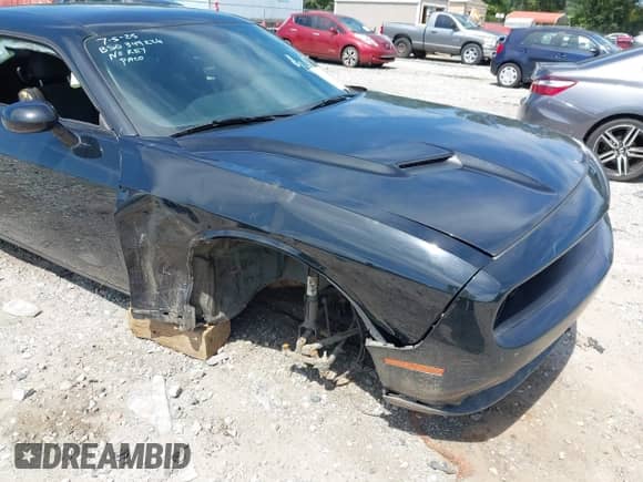 2019 Dodge Challenger SXT with VIN 2C3CDZAG3KH571177, listed as a IAAI auction lot 43070903 with 129,388 mi miles and . Bid and sale history available at DreamBid. Image 6.
