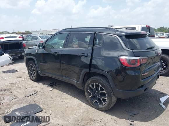 2020 Jeep Compass Trailhawk с VIN 3C4NJDDB9LT163582, выставлен на аукционе IAAI как лот 42660530 с пробегом 123 884 миль миль и . История ставок и продаж доступна на DreamBid. Изображение 3.
