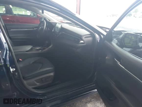 2021 Toyota Camry XSE with VIN 4T1K61AK8MU543474, listed as a IAAI auction lot 43400672 with 63,171 mi miles and . Bid and sale history available at DreamBid. Image 5.