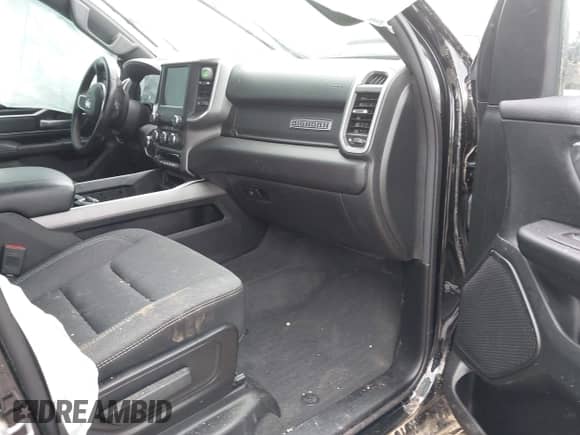 2022 Ram 1500 Big Horn with VIN 1C6SRFBT5NN138689, listed as a IAAI auction lot 42007451 with 55,504 mi miles and . Bid and sale history available at DreamBid. Image 5.