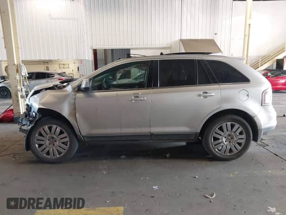 2010 Ford Edge Limited с VIN 2FMDK4KC0ABB20631, выставлен на аукционе IAAI как лот 43139519 с пробегом 245 090 миль миль и . История ставок и продаж доступна на DreamBid. Изображение 15.