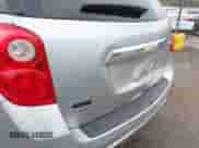 2015 Chevrolet Equinox LT z VIN 2GNFLFE33F6133222, wystawiony jako IAAI lot #42081088 z przebiegiem 121 840 mil mil oraz . Historia ofert i sprzedaży dostępna na DreamBid. Obrazek 6.