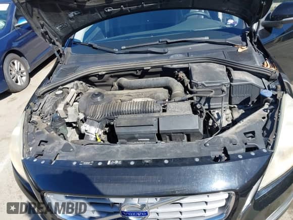 2012 Volvo S60 T5 с VIN YV1622FS6C2041857, выставлен на аукционе IAAI как лот 42861578 с пробегом 121 188 миль миль и . История ставок и продаж доступна на DreamBid. Изображение 10.