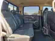 2019 Ram 1500 Laramie с VIN 1C6SRFRT8KN536528, выставлен на аукционе Copart как лот 68197045 с пробегом 98 856 миль миль и Списание • Salvage title. История ставок и продаж доступна на DreamBid. Изображение 10.