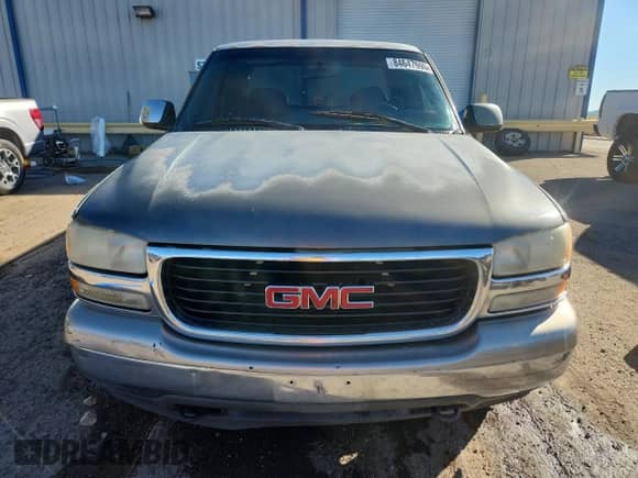 2001 GMC Sierra 1500 SLE z VIN 2GTEC19T211287783, wystawiony jako Copart lot #84647695 z przebiegiem 375 190 mil mil oraz Szkoda całkowita • Salvage title. Historia ofert i sprzedaży dostępna na DreamBid. Obrazek 5.