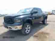 2018 Ram 1500 Express z VIN 1C6RR7KT4JS147562, wystawiony jako IAAI lot #42129188 z przebiegiem 125 332 mil mil oraz . Historia ofert i sprzedaży dostępna na DreamBid. Obrazek 2.