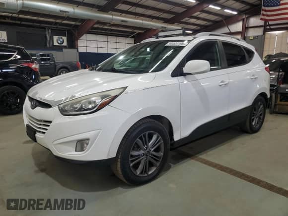 2015 Hyundai Tucson SE z VIN KM8JUCAG1FU116150, wystawiony jako Copart lot #90441195 z przebiegiem 182 115 mil mil oraz Czysty tytuł • Clean title. Historia ofert i sprzedaży dostępna na DreamBid. Obrazek 1.