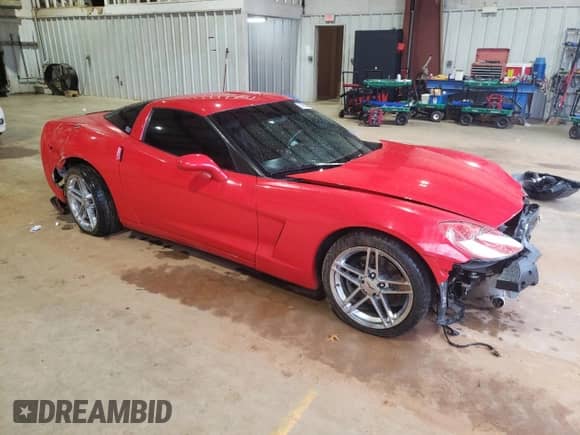 2013 Chevrolet Corvette 1LT with VIN 1G1YA2DW8D5100312, listed as a Copart auction lot 86654394 with 84,968 mi miles and Salvage title. Bid and sale history available at DreamBid. Image 4.