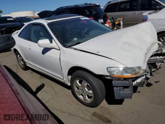 2001 Honda Accord EX with VIN 1HGCG32731A020793, listed as a Copart auction lot 68882174 with Not provided miles and Salvage title. Bid and sale history available at DreamBid. Image 4.