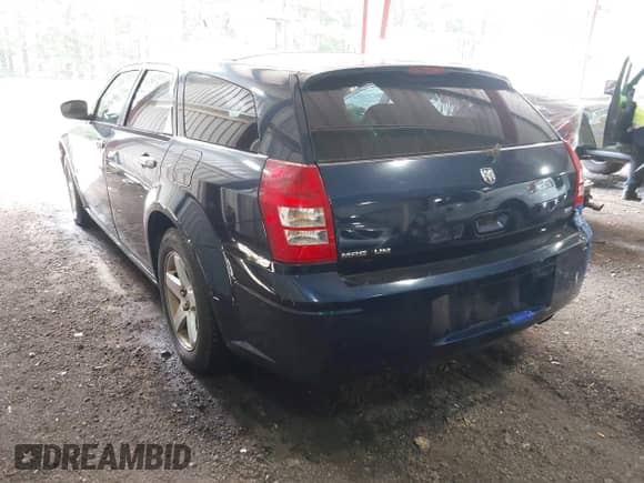 2006 Dodge Magnum z VIN 2D4FV47V06H128315, wystawiony jako IAAI lot #42612273 z przebiegiem 227 284 mil mil oraz . Historia ofert i sprzedaży dostępna na DreamBid. Obrazek 3.