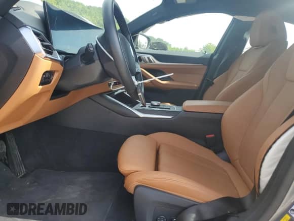 2024 BMW i4 xDrive40 с VIN WBY83FB04RFT02927, выставлен на аукционе Copart как лот 56941215 с пробегом 10 576 миль миль и Списание • Salvage title. История ставок и продаж доступна на DreamBid. Изображение 7.