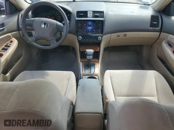 2004 Honda Accord EX with VIN JHMCM56734C005229, listed as a Copart auction lot 71499225 with 172,656 mi miles and Clean title. Bid and sale history available at DreamBid. Image 8.