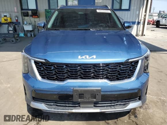 2025 Kia Sorento EX with VIN KNDRHDJG9S5291526, listed as a Copart auction lot 68220295 with 34,918 mi miles and Salvage title. Bid and sale history available at DreamBid. Image 5.