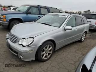 2005 Mercedes-Benz C 240 with VIN WDBRH81J55F654419, listed as a Copart auction lot 87032754 with Not provided miles and Salvage title. Bid and sale history available at DreamBid. Image 1.