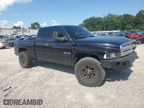 2000 Dodge 2500 с VIN 3B7KC2369YG159022, выставлен на аукционе Copart как лот 62839935 с пробегом 267 277 миль миль и Списание • Salvage title. История ставок и продаж доступна на DreamBid. Изображение 4.
