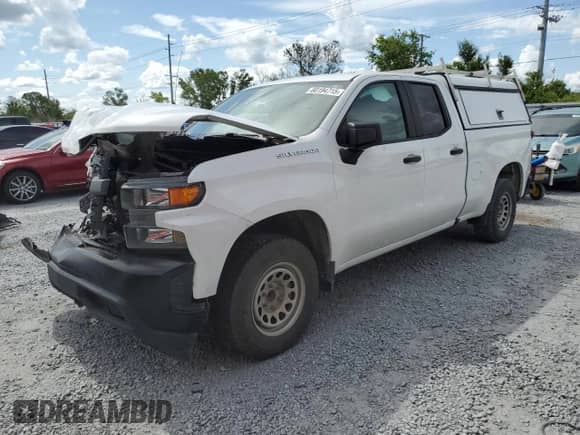 2020 Chevrolet Silverado 1500 Work Truck с VIN 1GCRWAEH8LZ204538, выставлен на аукционе Copart как лот 60194715 с пробегом 111 105 миль миль и На запчасти • Non repairable. История ставок и продаж доступна на DreamBid. Изображение 1.