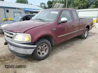 1997 Ford F-150 с VIN 1FTDX17W9VKC42780, выставлен на аукционе Copart как лот 58231565 с пробегом 184 696 миль миль и Списание • Salvage title. История ставок и продаж доступна на DreamBid. Изображение 1.