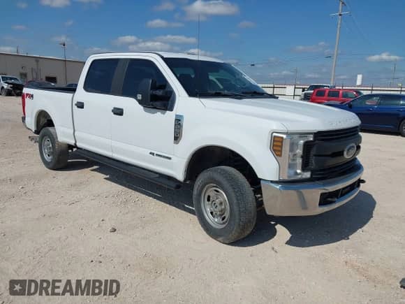 2018 Ford F-250 XL с VIN 1FT7W2BT4JEB88784, выставлен на аукционе IAAI как лот 42976667 с пробегом 249 335 миль миль и . История ставок и продаж доступна на DreamBid. Изображение 1.