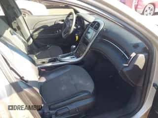 2013 Chevrolet Malibu LT с VIN 1G11C5SA4DF153796, выставлен на аукционе IAAI как лот 43444588 с пробегом 145 458 миль миль и . История ставок и продаж доступна на DreamBid. Изображение 5.