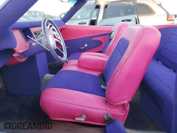 1970 Chevrolet Monte Carlo с VIN 138570F187605, выставлен на аукционе Copart как лот 74946574 с пробегом Не указан миль и На запчасти • Non repairable. История ставок и продаж доступна на DreamBid. Изображение 7.