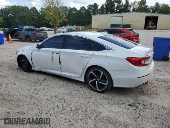 2019 Honda Accord Sport с VIN 1HGCV2F32KA009373, выставлен на аукционе Copart как лот 71792455 с пробегом 121 270 миль миль и Списание • Salvage title. История ставок и продаж доступна на DreamBid. Изображение 2.