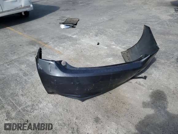 2011 Toyota Prius III with VIN JTDKN3DU3B1413150, listed as a Copart auction lot 85187275 with 324,611 mi miles and Salvage title. Bid and sale history available at DreamBid. Image 12.