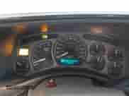 2002 GMC Sierra 1500 Denali z VIN 2GTFK69U421321155, wystawiony jako IAAI lot #41636514 z przebiegiem 171 955 mil mil oraz . Historia ofert i sprzedaży dostępna na DreamBid. Obrazek 7.
