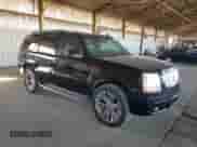 2006 Cadillac Escalade with VIN 1GYEK63N46R142196, listed as a Copart auction lot 82283685 with 212,279 mi miles and Clean title. Bid and sale history available at DreamBid. Image 4.